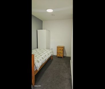 Room in a Shared House, Audley Road, B33 - Photo 2