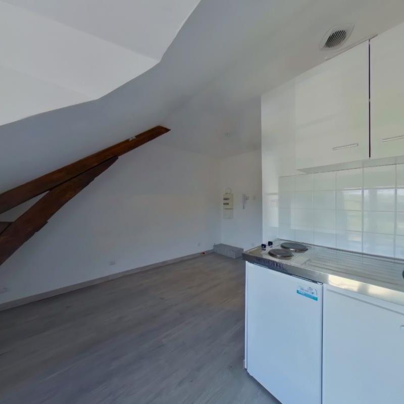 Location Appartement 1 pièce 14m² ST PIERRE DES CORPS 37700 - Photo 1