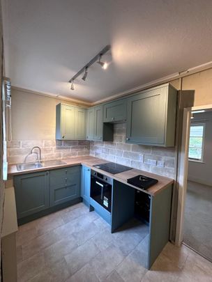 2 bedroom terraced house to rent - Photo 1