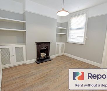 2 bedroom terraced house to rent - Photo 4