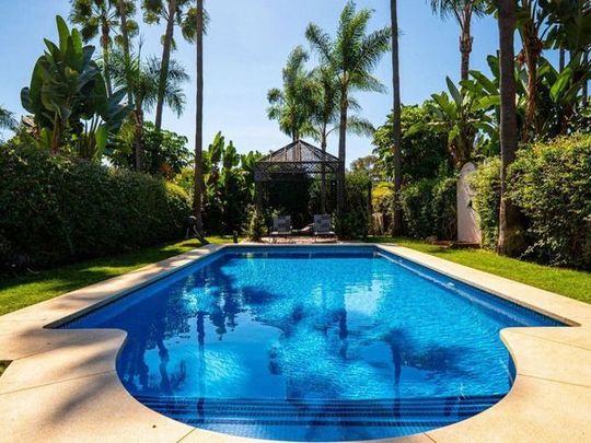 Alquiler de casa o chalet independiente en Calle Acueducto 4 - D - Photo 1