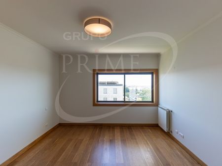 Apartamento T4 em Porto - Photo 3