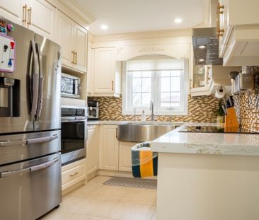 For Lease - 3072 Autumn Hill Crescent, Burlington, Ontario - Photo 6