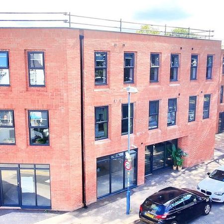 Studio to rent - Photo 4