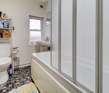 Market Hill, Southam, CV47 0HE - Photo 5