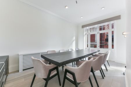 Rutland Gardens, SW7, London - Photo 5