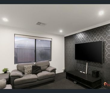 WELLARD 4x2 HOME FOR LEASE - Photo 3