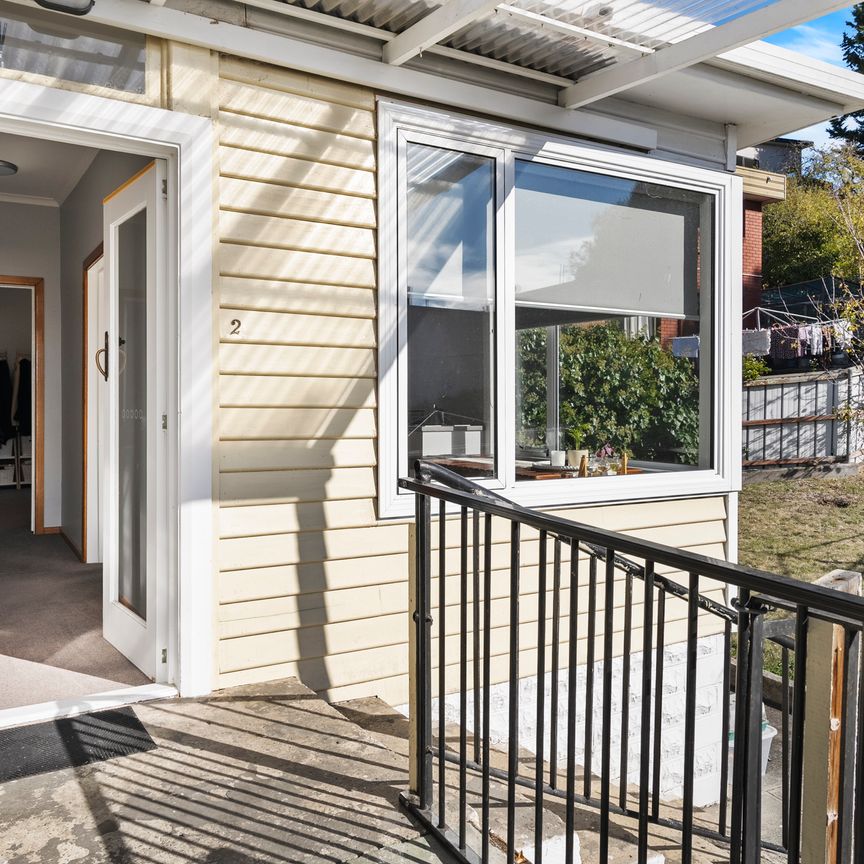 One bedroom unit in the heart of West Moonah - Photo 1