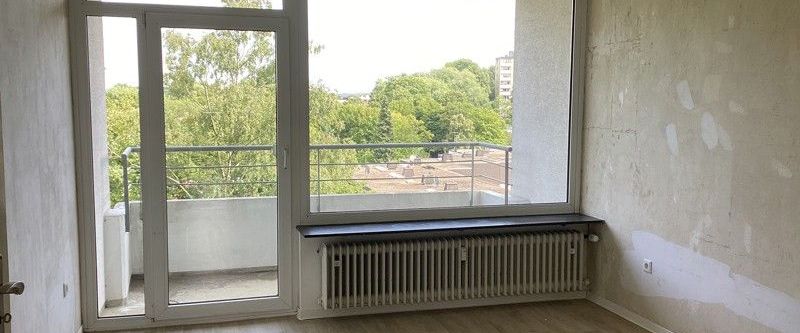 Geräumige 2,5-Raumwohnung mit tollem Blick ins Grüne - Foto 1