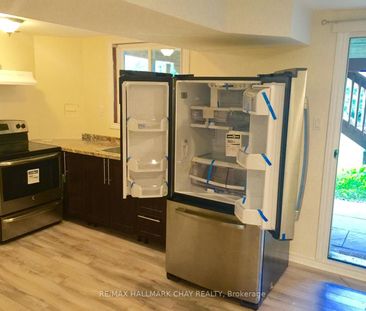 For Lease - 85 October Lane, Aurora, Ontario - Photo 4