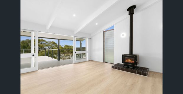 Panoramic Coastal Views - Photo 1