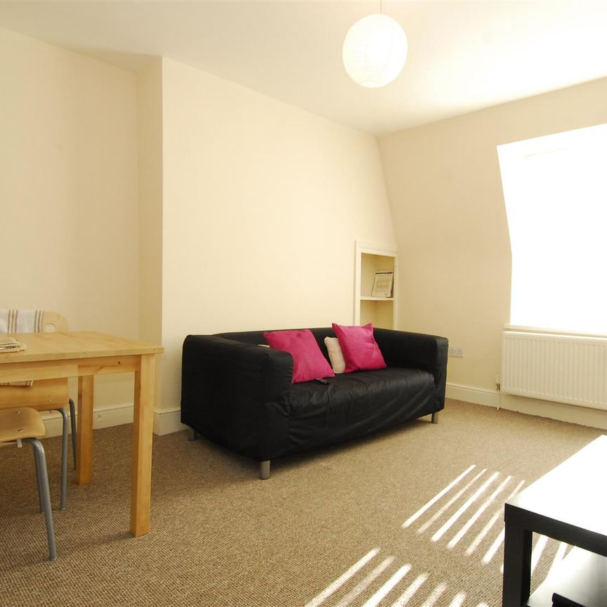 9 Seaton Avenue Flat 4, Plymouth - Photo 1