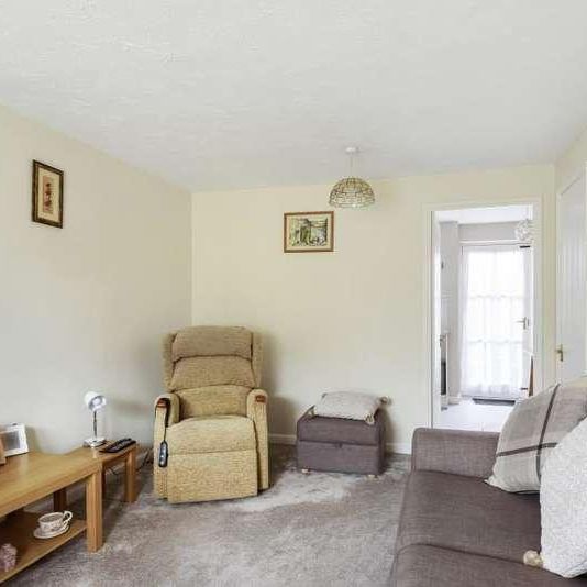 Didcot, Oxfordshire, OX11 - Photo 1