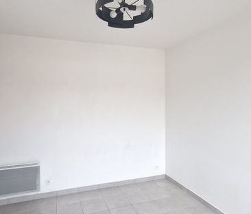 Location Appartement 2 pièces 28m² ASNIERES SUR SEINE 92600 - Photo 3