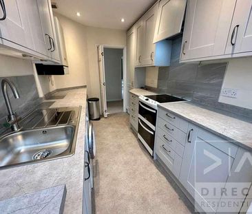 West Farm Close, Ashtead, KT21 - Photo 2