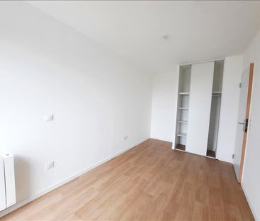 2 pièces - 34,77 m² - 5ème étage - Colocation non autorisée - Photo 1