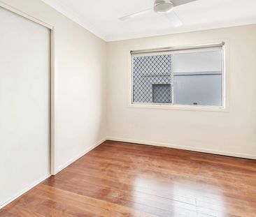 25 Purli Street, 4217, Chevron Island Qld - Photo 3