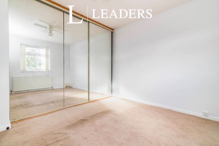 3 bedroom house to rent Sandpiper Gardens, West Midlands, Birmingham, B38 - Photo 2