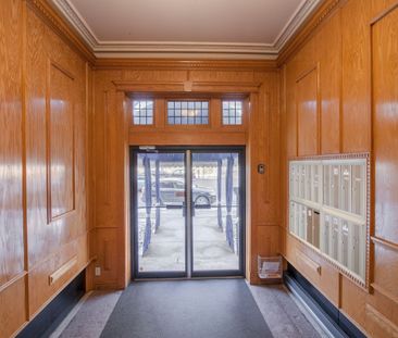 2068 Sherbrooke - Photo 3