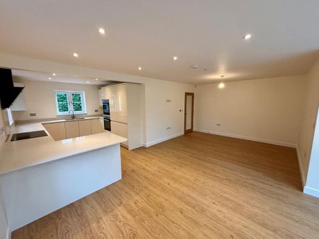 4 bedroom house to rent - Photo 3