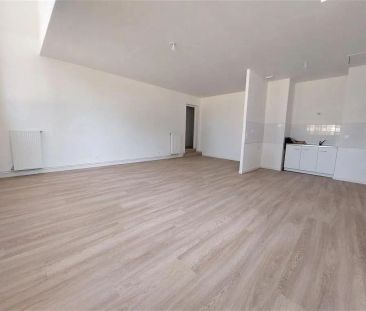 Location appartement 6 pièces - 116m² à Louviers (27400) - Photo 2