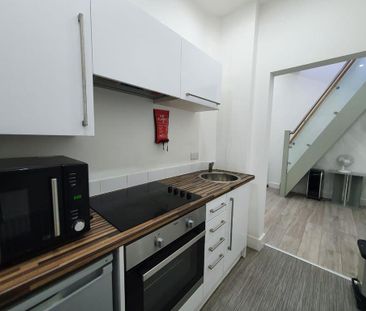 1 bedroom flat to rent - Photo 6