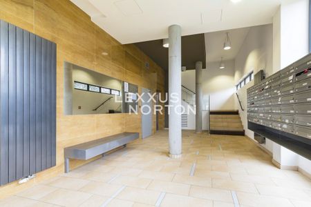 Apartment for rent, 2+kk - 1 bedroom, 46m - Photo 4