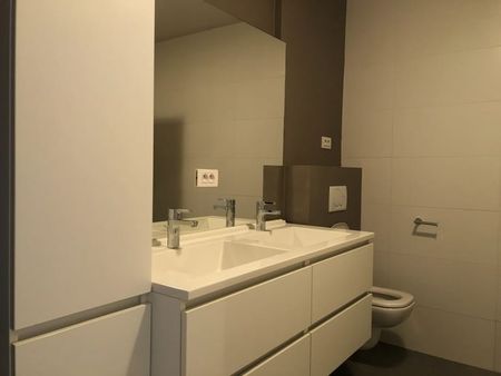 Appartement te huur - Photo 3