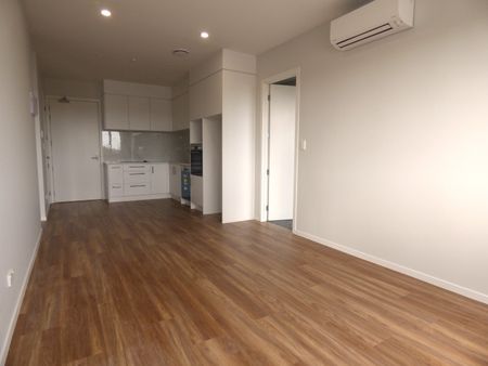 Best Apartment - Photo 5