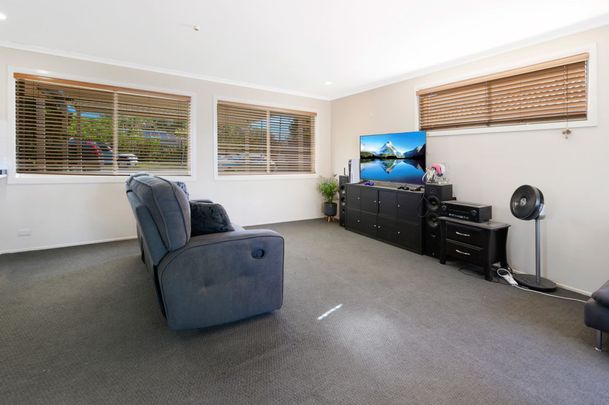3 Bedroom House in Benowa - Photo 1