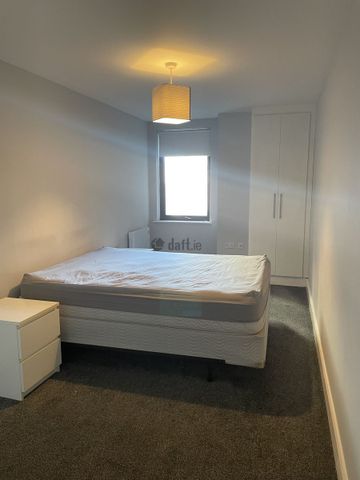 Apartment to rent in Limerick, Prior's Land - Photo 3