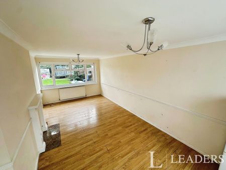 3 bedroom unknown to rent Spencers Croft, Harlow - Photo 4