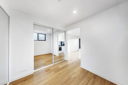 302/51 Browns Road, Bentleigh East - Photo 2