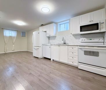 For Lease - 61 Stollar Boulevard Unit# Lower, Barrie, Ontario - Photo 4