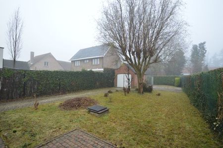 Leuke instapklare half-open bebouwing met tuin & garage - Foto 5