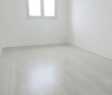 Location Appartement 4 pièces 64m² - Photo 6