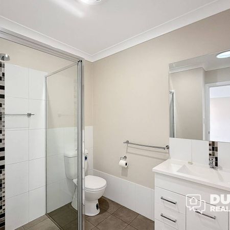 CENTRAL TWO BEDROOM UNIT - Photo 4