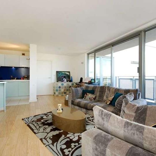 Deals Gateway, Deptford, SE13 - Photo 1