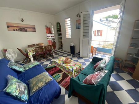 Location Appartement 100m² 4 pièces Fort de france - Photo 2