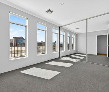 Coastal Living Meets Modern Comfort. - Photo 4