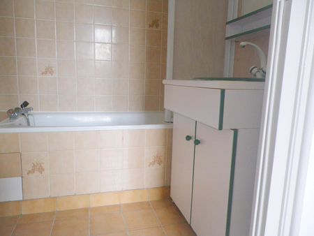 Location Appartement 3 pièces 80m² TOURS 37000 - Photo 3