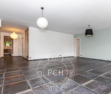 Rue des Charmes, - Photo 3