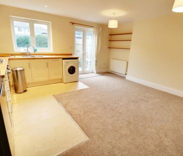 2 bedroom maisonette to rent - Photo 6