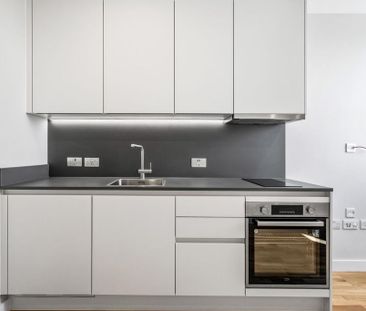 Flat to rent - Photo 3