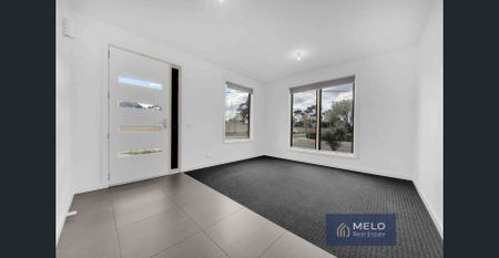 Luxurious Corner townhouse - Photo 5