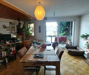 Innenstadtwohnung in Bottrop mit Balkon, Garage und zwei Schlafzimmern | Einbauküche | ca. 91m² - Photo 1