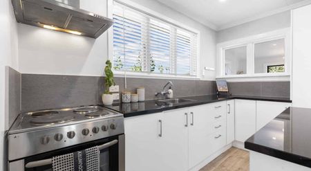 Fantastic family home in Burnside - Photo 4