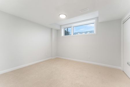 For Lease - 101 Glenroy Gilbert Drive Unit# 16, Barrhaven, Ontario - Photo 2