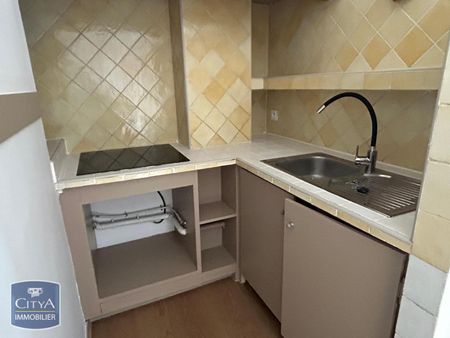 Location Appartement 1 pièce 36m² MARSEILLE 5ème - Photo 4