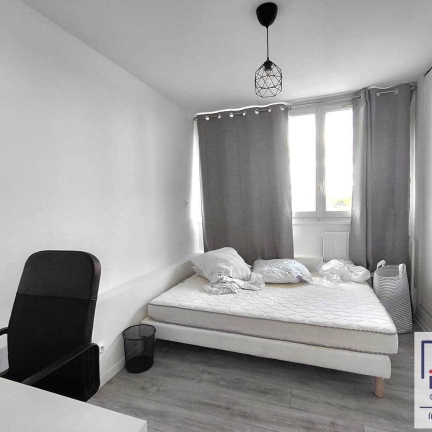 Location appartement 4 pièces 64.96 m² à Cergy (95000) Prefecture - Photo 1
